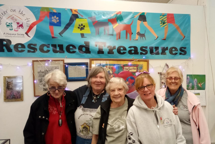 Carol, Joy, Rosie, Teresa and Raquel